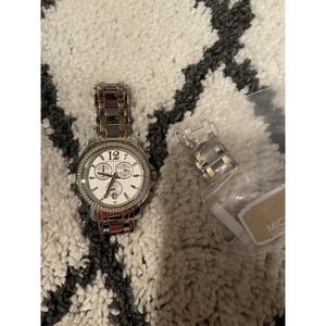 Michael Kors Watch Silver And Gold  Hardware W Extra Links Needs New Battery